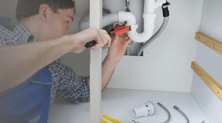 Professional same day plumber in Bruce Crossing, MI